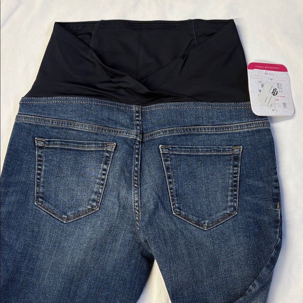 Ingrid & Isabel Crossover Panel Maternity Denim with Black Waistband sz 4/27R - Picture 4 of 7